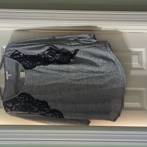 Women's 1XL 3/4 Sleeve Shirt